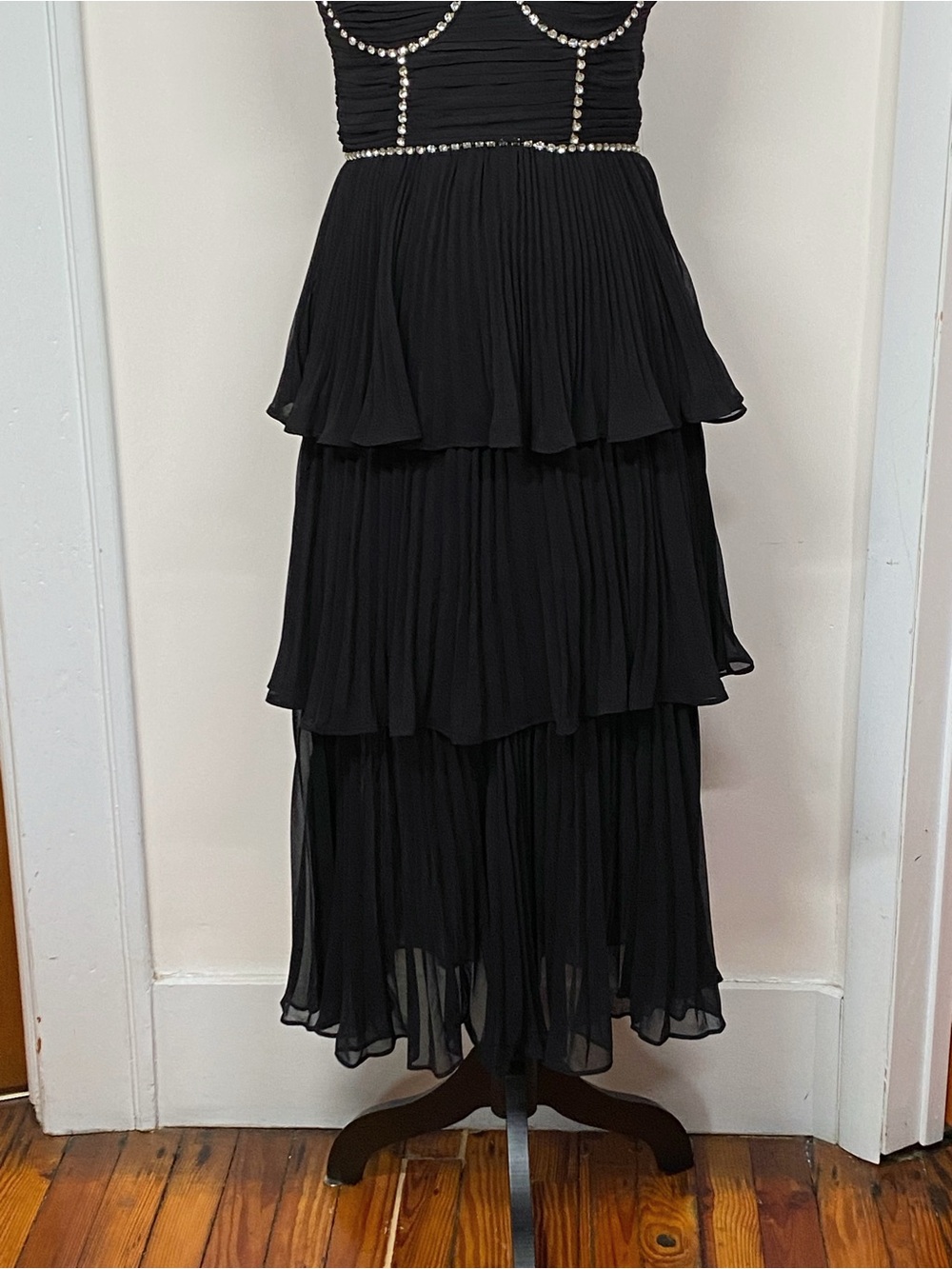 Self-Portrait Embellished Pleated Chiffon Midi-Dress size 2 - Picture 7 of 16